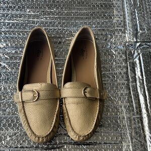 Bass Metallic Gold Pebbled Leather Driving Loafers
